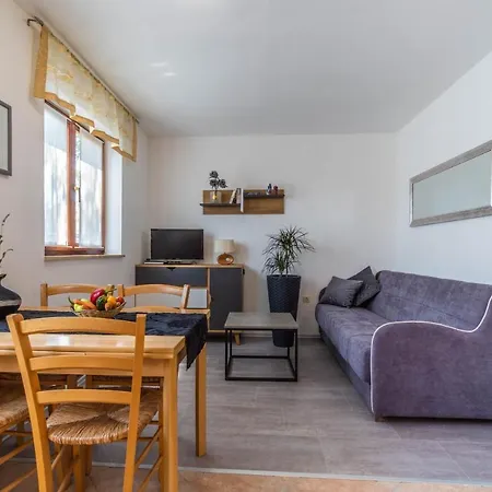 Appartement 1510 *