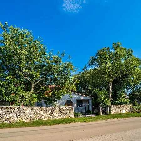 1510 * Krnica