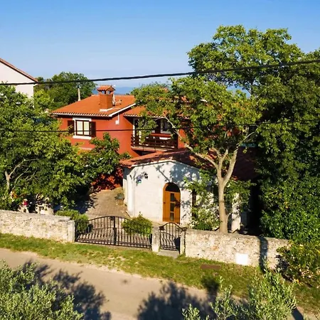 1510 Apartman Krnica