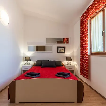 1510 Apartment Krnica